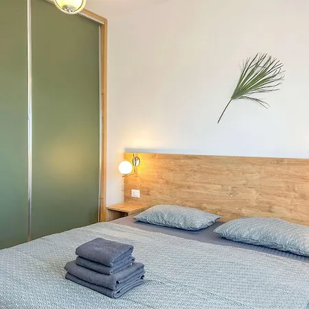 1225 Apartman