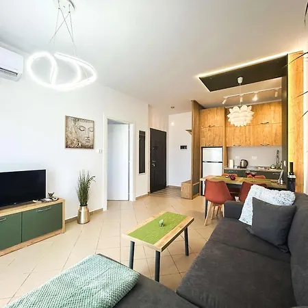 1225 Apartman *
